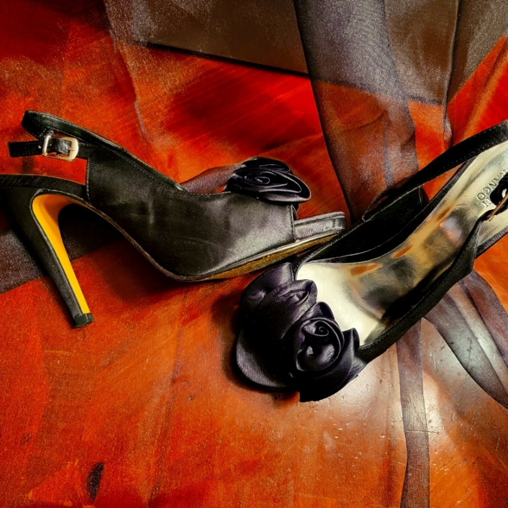 Formal slingbacks